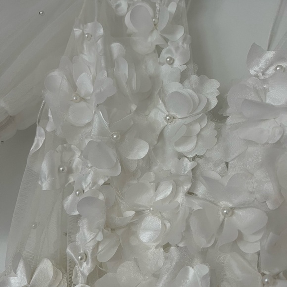 Bridal Short Puff Dress - Picture 8 of 8